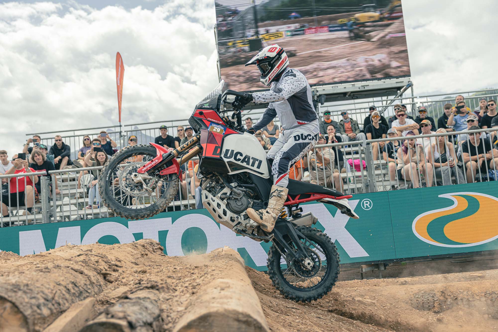 03 DESERTX ERZBERGRODEO 2023 UC521987 High 3 - BTA Magazine
