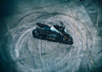 462318 MY23 KTM 790 DUKE Static EU Global - BTA Magazine