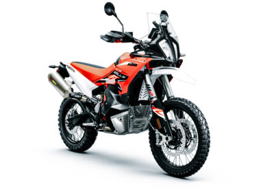 ktm 980 11 - BTA Magazine