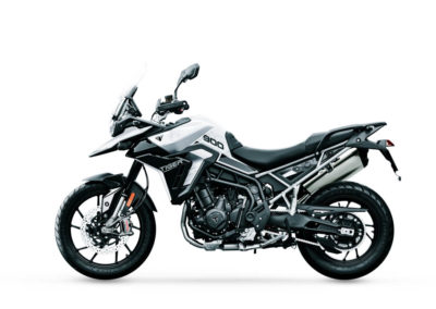 Tiger 900 GT Pro MY24 Snowdonia White LHS - BTA Magazine