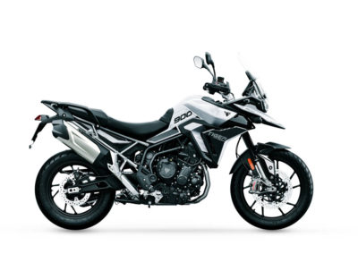 Tiger 900 GT Pro MY24 Snowdonia White RHS - BTA Magazine