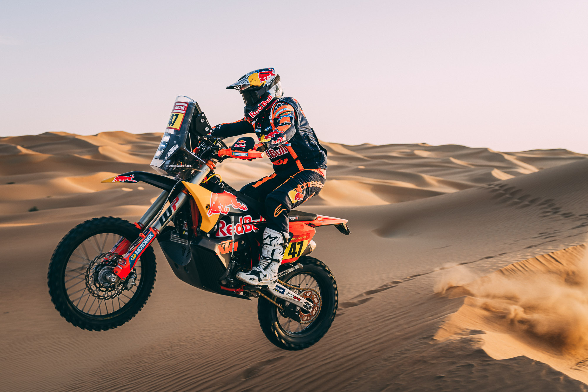 47 BENAVIDES Kevin (arg), Red Bull KTM Factory Racing, KTM, Moto, FIM W2RC, acción durante la Etapa 13 del Dakar 2023 entre Shaybah y Al-Hofuf, el 14 de enero de 2023 en Al-Hofuf, Arabia Saudita