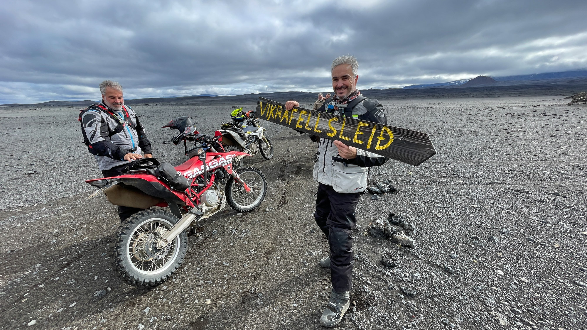 Pilotaje con locales Simon Cudby