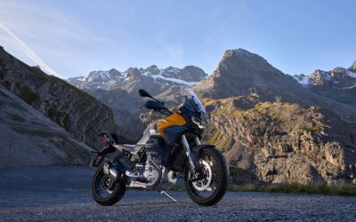 Moto Guzzi Stelvio: Al Descubierto, la Águila Renace en el Trail