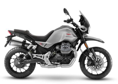 06 Moto Guzzi V85 Strada Grigio Brera 1 - BTA Magazine