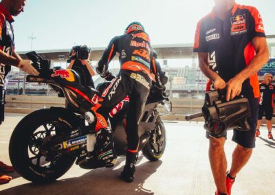 Brad Binder KTM MotoGP 2024 Qatar test 3 3 - BTA Magazine