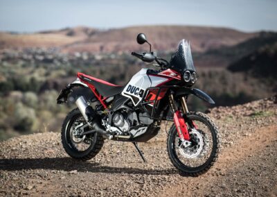 MY24 DUCATI DESERTXRALLY STATIC 158 UC592805 High 8 - BTA Magazine