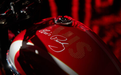 La Libertad de Elvis: Triumph Bonneville T120 Edición Limitada