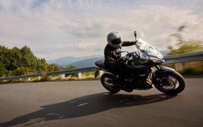 Triumph Tiger Sport 800: Desatando el Potencial del Asfalto Aventura