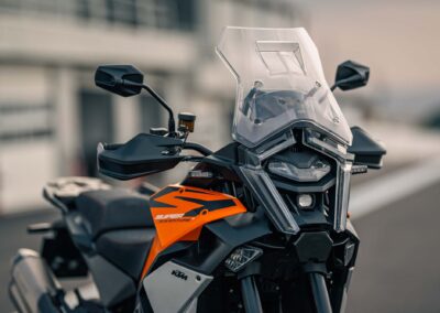 641947 MY25 KTM 1390 SUPER ADVENTURE S S EVO ORANGE KTM 1390 SUPER ADVENTURE range 1 - BTA Magazine
