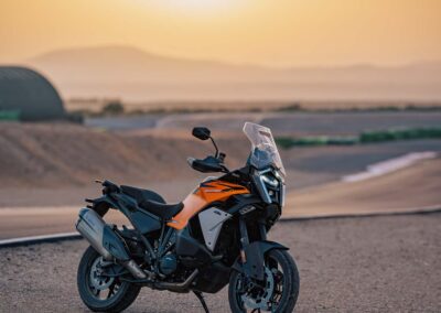 642030 MY25 KTM 1390 SUPER ADVENTURE S S EVO ORANGE KTM 1390 SUPER ADVENTURE range 7 - BTA Magazine