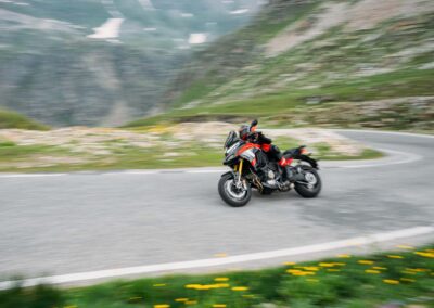 MY25 DUCATI MULTISTRADA V4 PIKES PEAK DYN ONLOCATION 24 UC692786 High 7 - BTA Magazine
