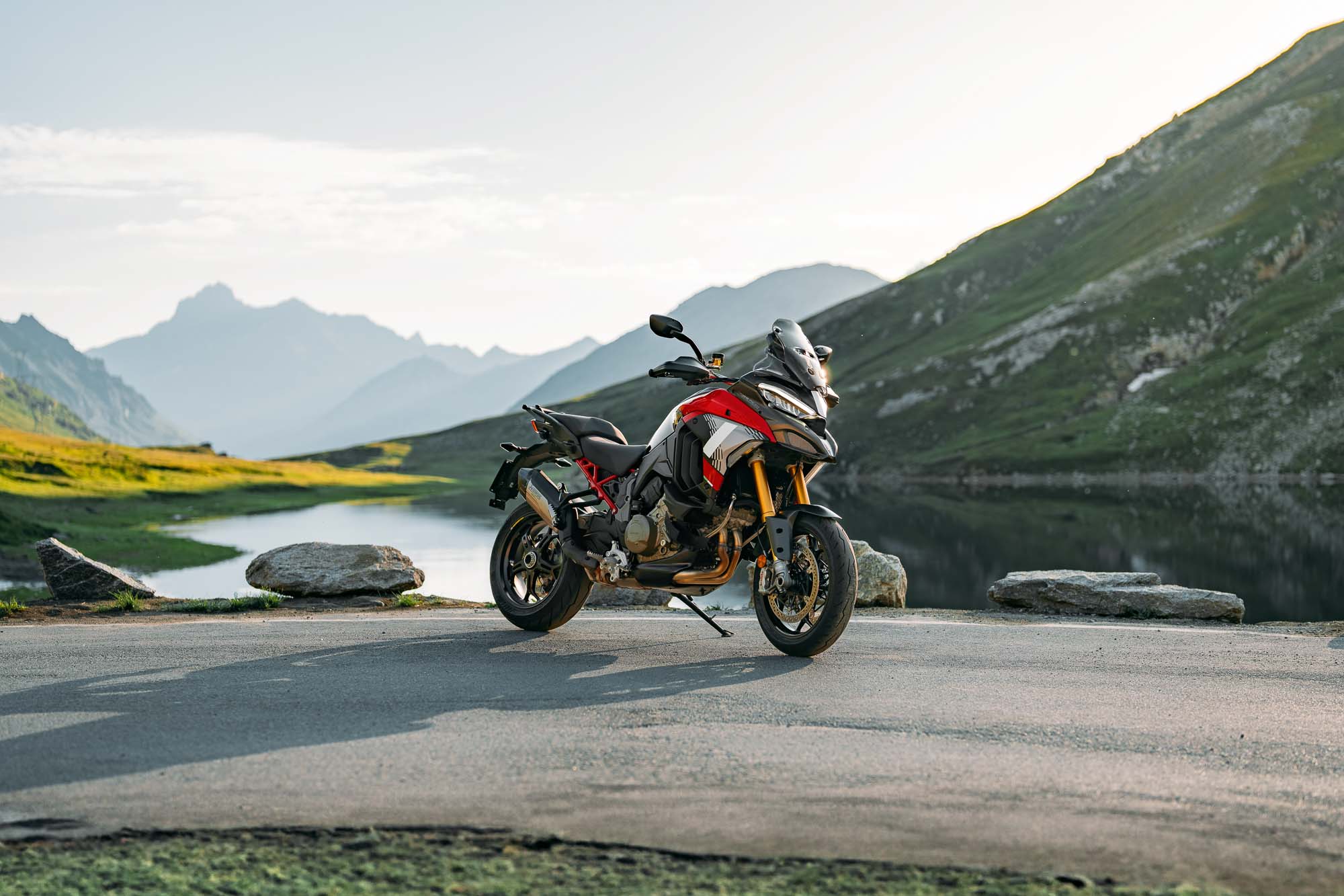 MY25 DUCATI MULTISTRADA V4 PIKES PEAK DYN ONLOCATION 36 UC692798 High 10 - BTA Magazine