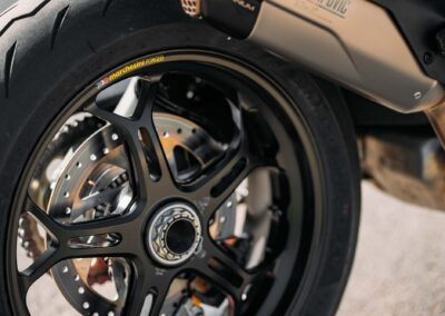 MY25 DUCATI MULTISTRADA V4 PIKES PEAK DYN ONLOCATION 46 UC692808 High 14 - BTA Magazine