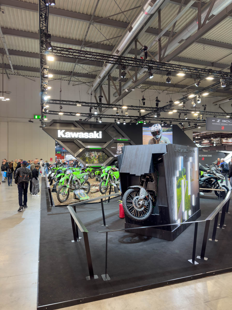 Kawasaki big trail adventure