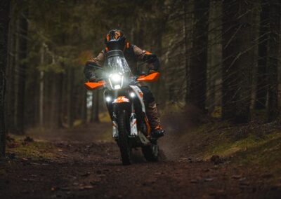 647172 MY25 KTM 390 ADVENTURE R KTM 390 ADVENTURE range - BTA Magazine