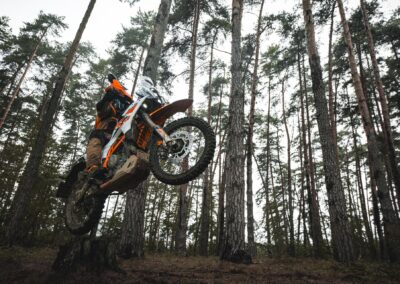 647232 MY25 KTM 390 ADVENTURE R KTM 390 ADVENTURE range - BTA Magazine