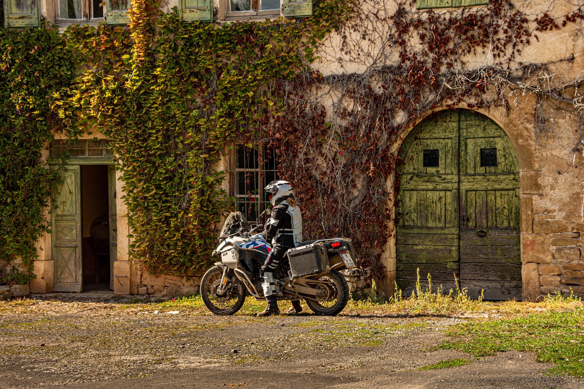 Equipo de moto de aventura: Reseña de las Botas Held Brickland Gore-Tex