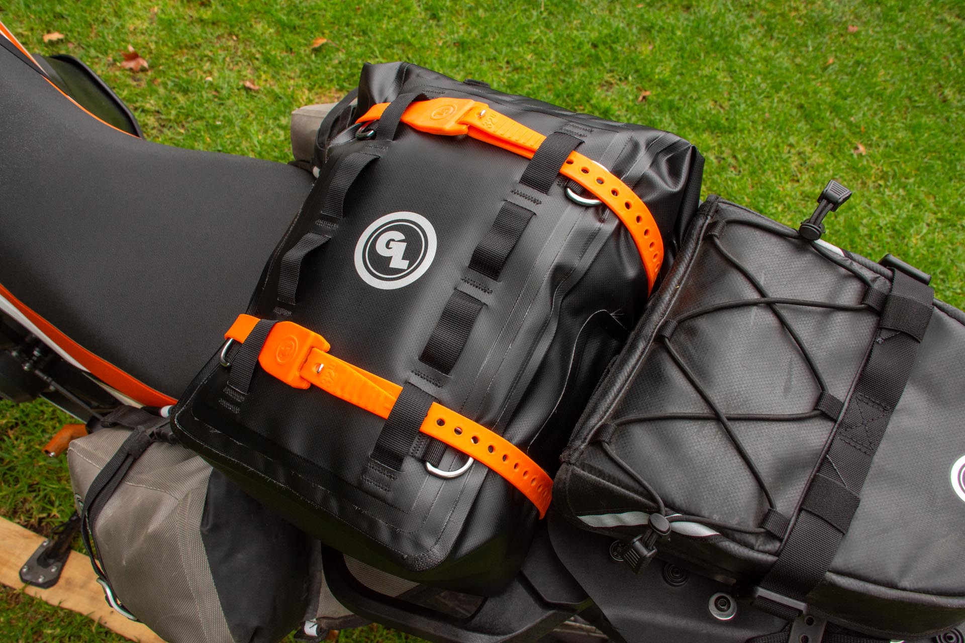 Equipo de Aventura en Moto Bolsa Giant Loop Revelstoke
