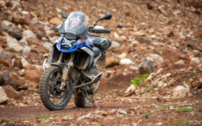 BMW R 1300 GS: Explorando la Leyenda que lo Conquistó Todo