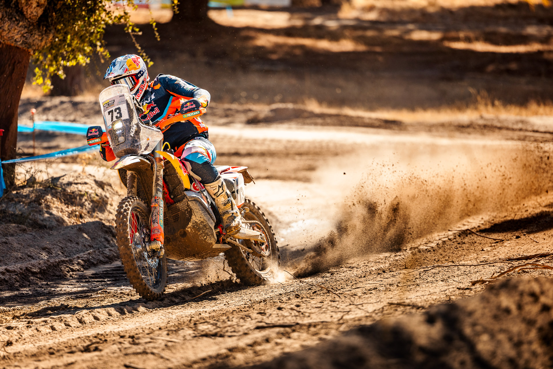 Daniel Sanders Conquista Portugal y el Título Mundial Rally Raid Portugal 2025