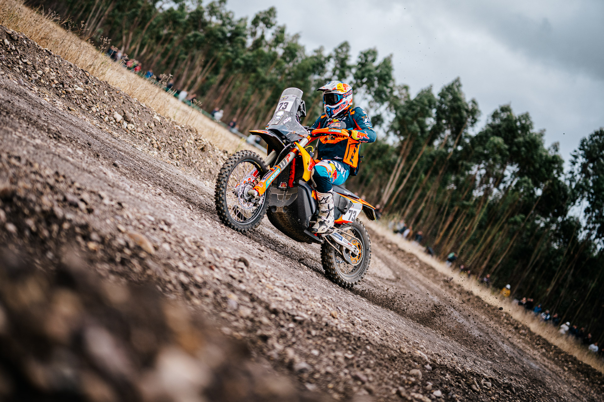 Daniel Sanders Conquista Portugal y el Título Mundial Rally Raid Portugal 2025