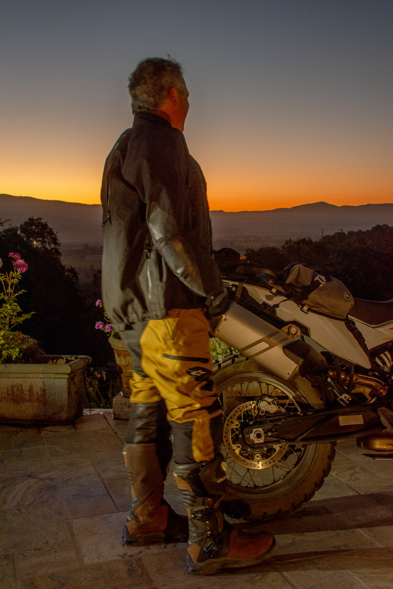 Alpinestars Venture XT: Un Sistema Versátil de Aventura para la Exploración Diaria