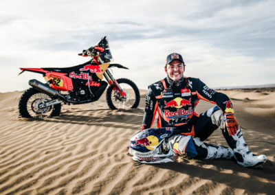 Explore Red Bull KTM Factory Racing's journey to Dakar 2024 with champions Kevin Benavides and Toby Price. Get an exclusive preview of their preparation for the Saudi Arabia rally