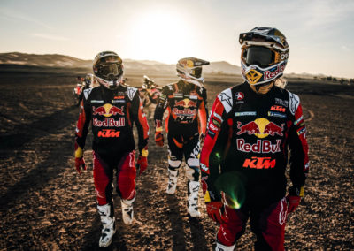 Explore Red Bull KTM Factory Racing's journey to Dakar 2024 with champions Kevin Benavides and Toby Price. Get an exclusive preview of their preparation for the Saudi Arabia rally