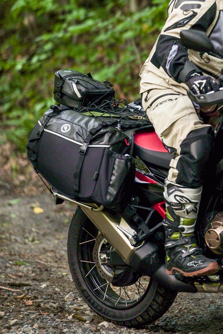 Giant Loop SISKIYOU PANNIERS Review: Versatile, Durable, and Adventure-Ready